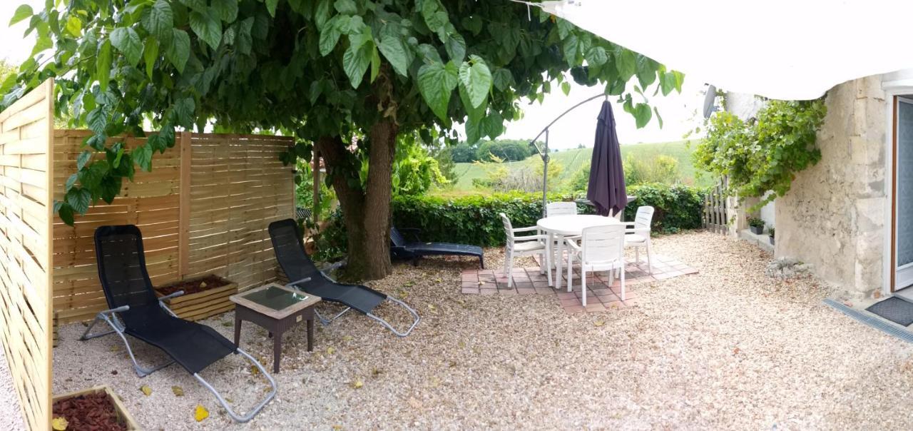 La Tranquillite, Le Repos Villa Nanteuil-Auriac-de-Bourzac Bagian luar foto
