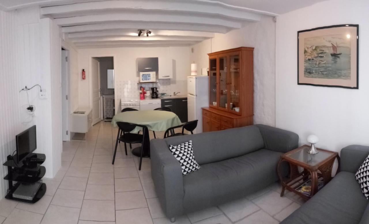 La Tranquillite, Le Repos Villa Nanteuil-Auriac-de-Bourzac Bagian luar foto