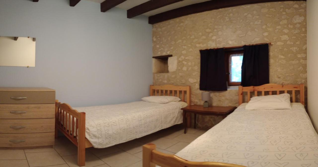 La Tranquillite, Le Repos Villa Nanteuil-Auriac-de-Bourzac Bagian luar foto
