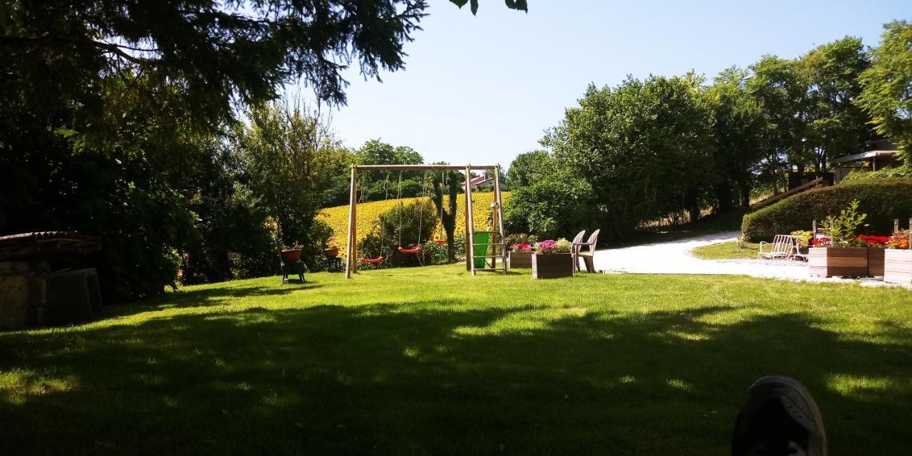 La Tranquillite, Le Repos Villa Nanteuil-Auriac-de-Bourzac Bagian luar foto